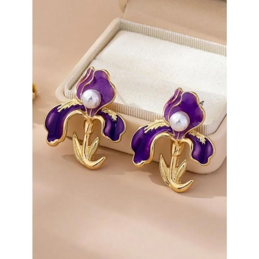 Purple flower earring A1826